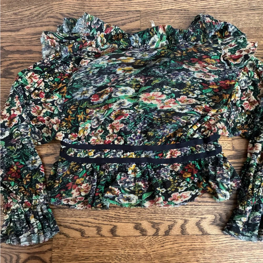 FREE PEOPLE Rudi Ruffle Top size small - Picture 4 of 9